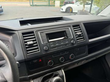 Volkswagen T6 Transporter - 10