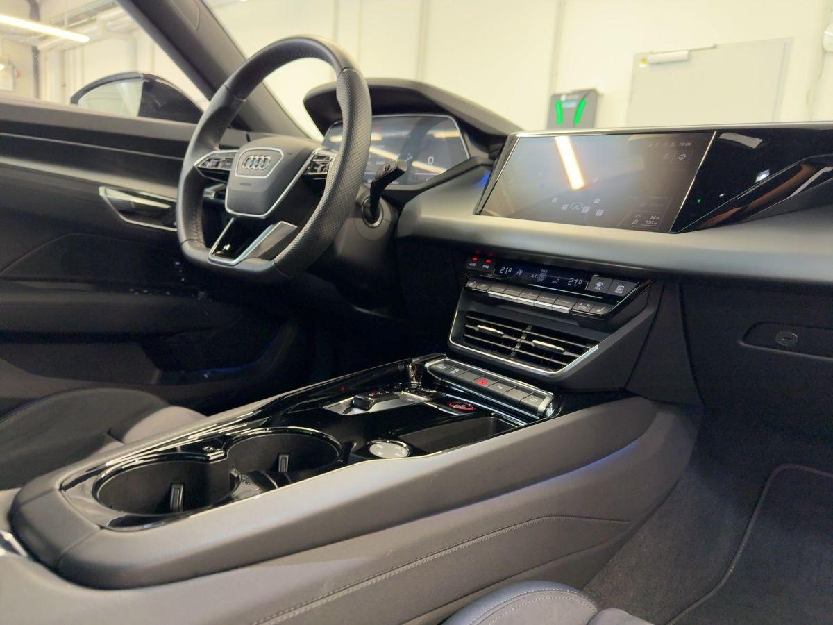 Audi e-tron GT quattro Matrix Standklima Pano Kamera