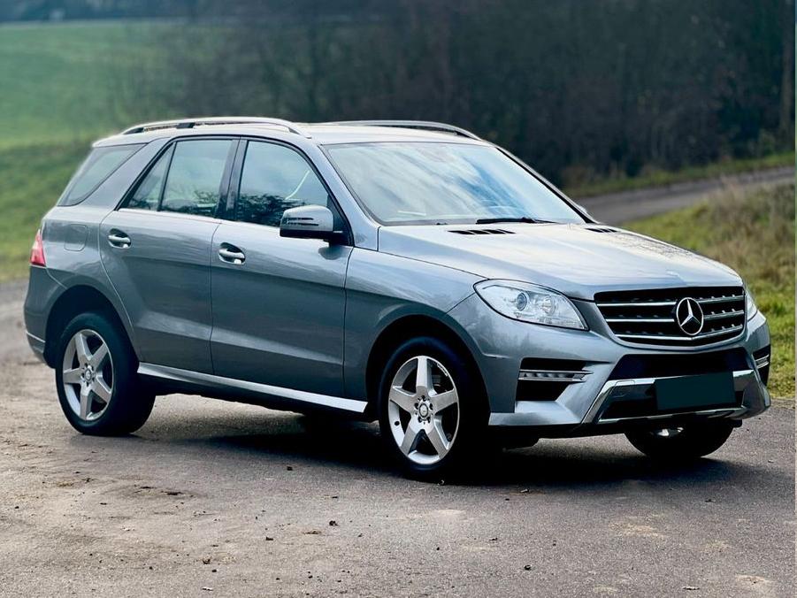 Mercedes-Benz ML 350 CDI BlueTec AMG-LINE 1. HAND