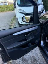 BMW 220 Gran Tourer 220i Steptronic M Sport M Sport - graue BMW 220 Gran Tourer