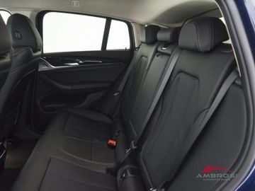 BMW X4 - 10