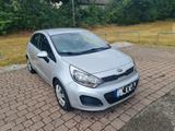 Kia Rio Edition 7 Automatik, Tüv neu, top Zustand! - Kia Rio: Automatik