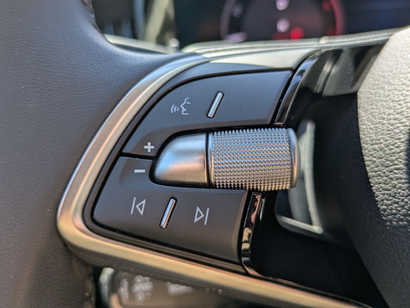 Fahrzeugabbildung SKODA Superb 2.0 TDI 4x4 Selection MATRIX*AHK*5J GAR.