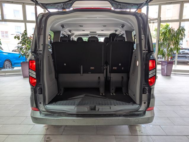 Ford Tourneo Custom 2.0 L Titanium +