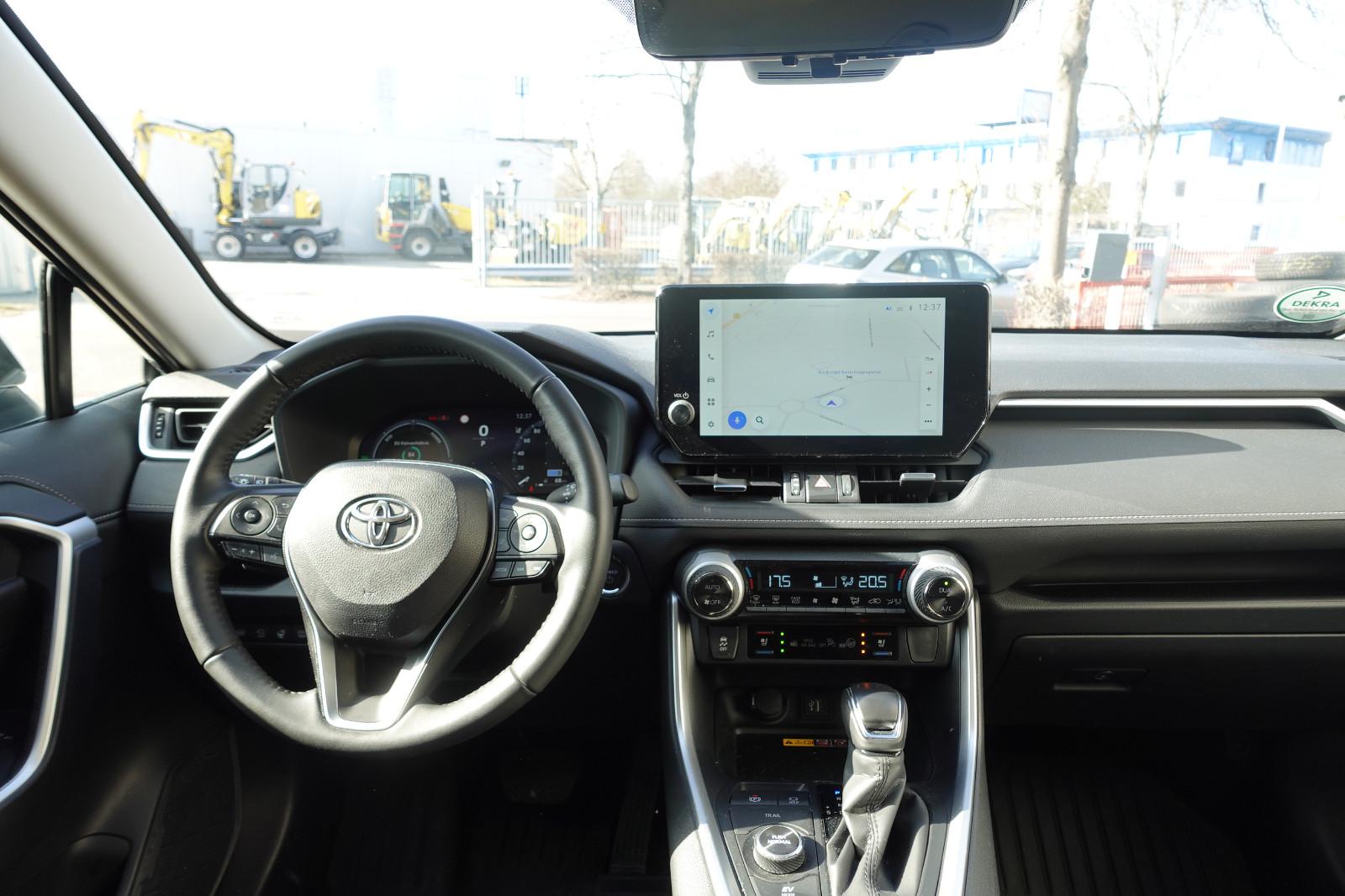 Toyota RAV 4 2.5 Hybrid Lounge Allrad 5J Garantie