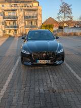 Jaguar F-Pace P250 R-DYNAMIC BLACK AWD R-DYNAMIC BLACK - Jaguar F-Pace in Essen