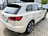 Volkswagen Touareg Atmosphere 3.0 TSI 4Motion DSG, Standh. - : Schiebedach