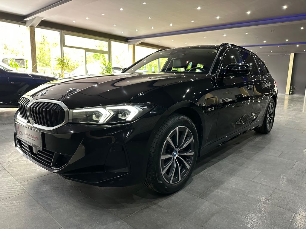BMW 330