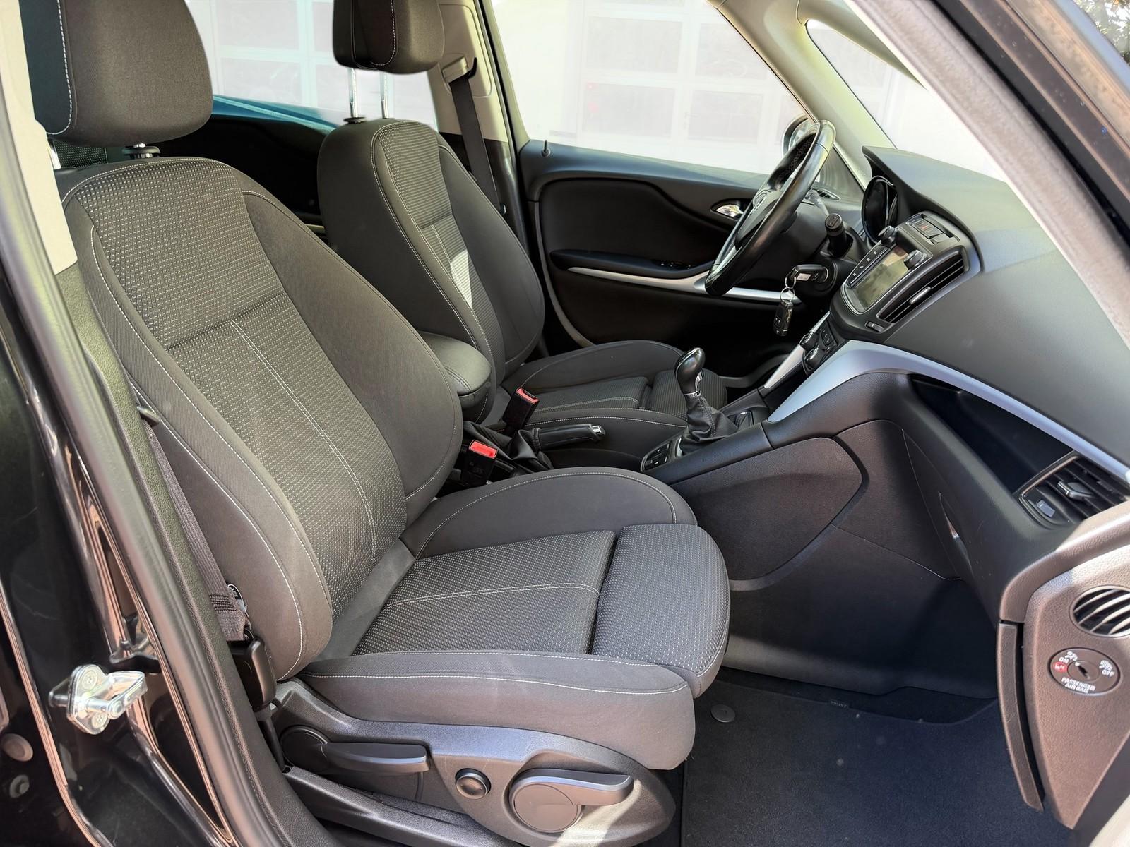 Opel Zafira C Active *Navi*CAM*1.Hand*