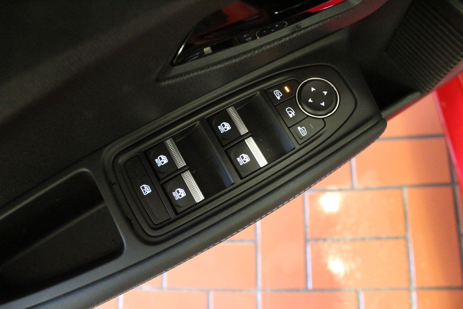 Fahrzeugabbildung Renault Clio TCe 115 EDC Esprit Alpine