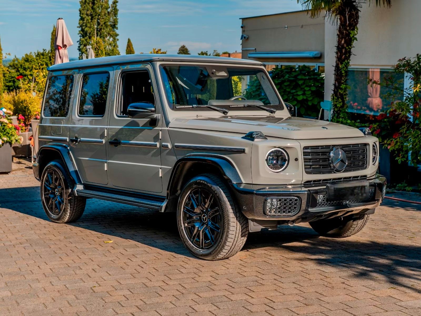 Mercedes-Benz G 450 AMG-Line/Manufaktur Classicgrau/ imagem 2