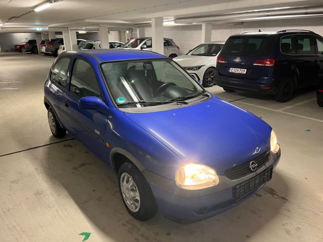 Opel Corsa 1.0 12V EDITION 2000 Tüv Neu