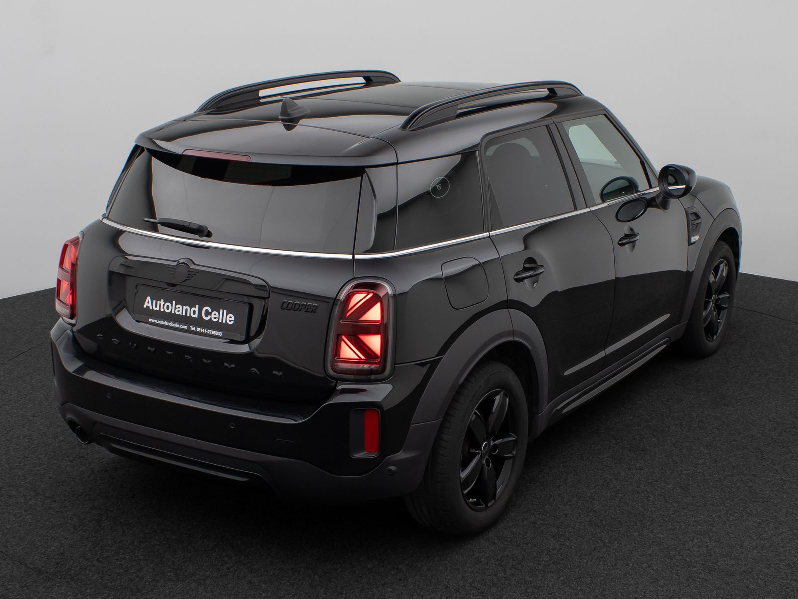 Fahrzeugabbildung MINI Cooper Countryman Panorama Kamera HUD DAB Sport