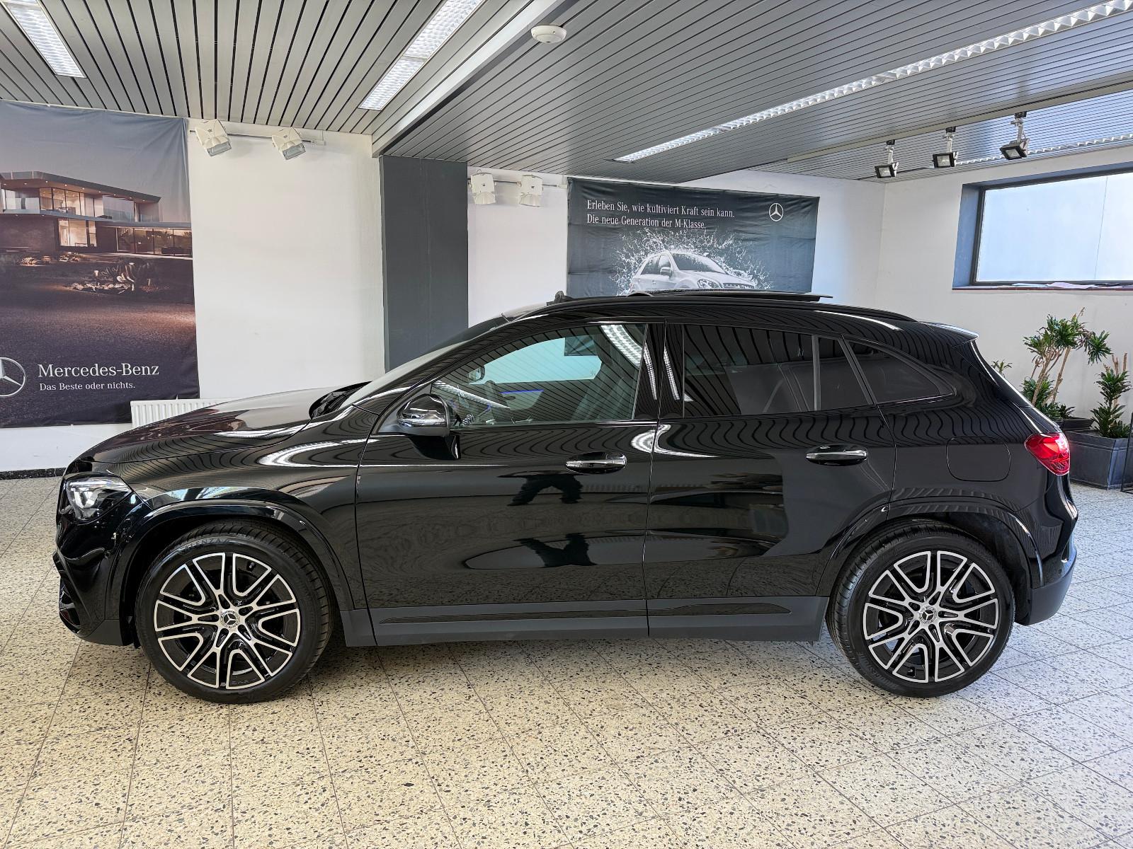 Mercedes-Benz GLA 200 AMG + Night NAV/LED/PSD/AHK/TW/SHZ/LM20"
