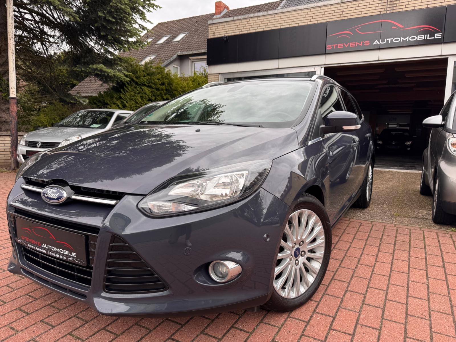 Ford Focus Turnier Titanium 1.0 *Zahnriemen Neu*1.Hd*
