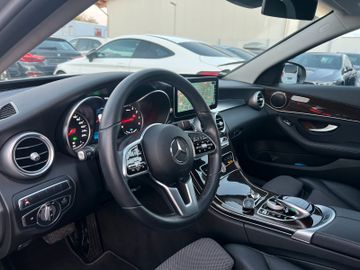 Mercedes C 300 - 11