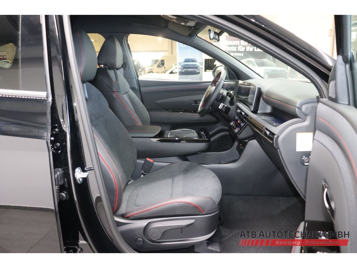 Fahrzeugabbildung Hyundai Tucson Hybrid N-Line PHEV 1.6 T-GDI 288PS 2WD 6-