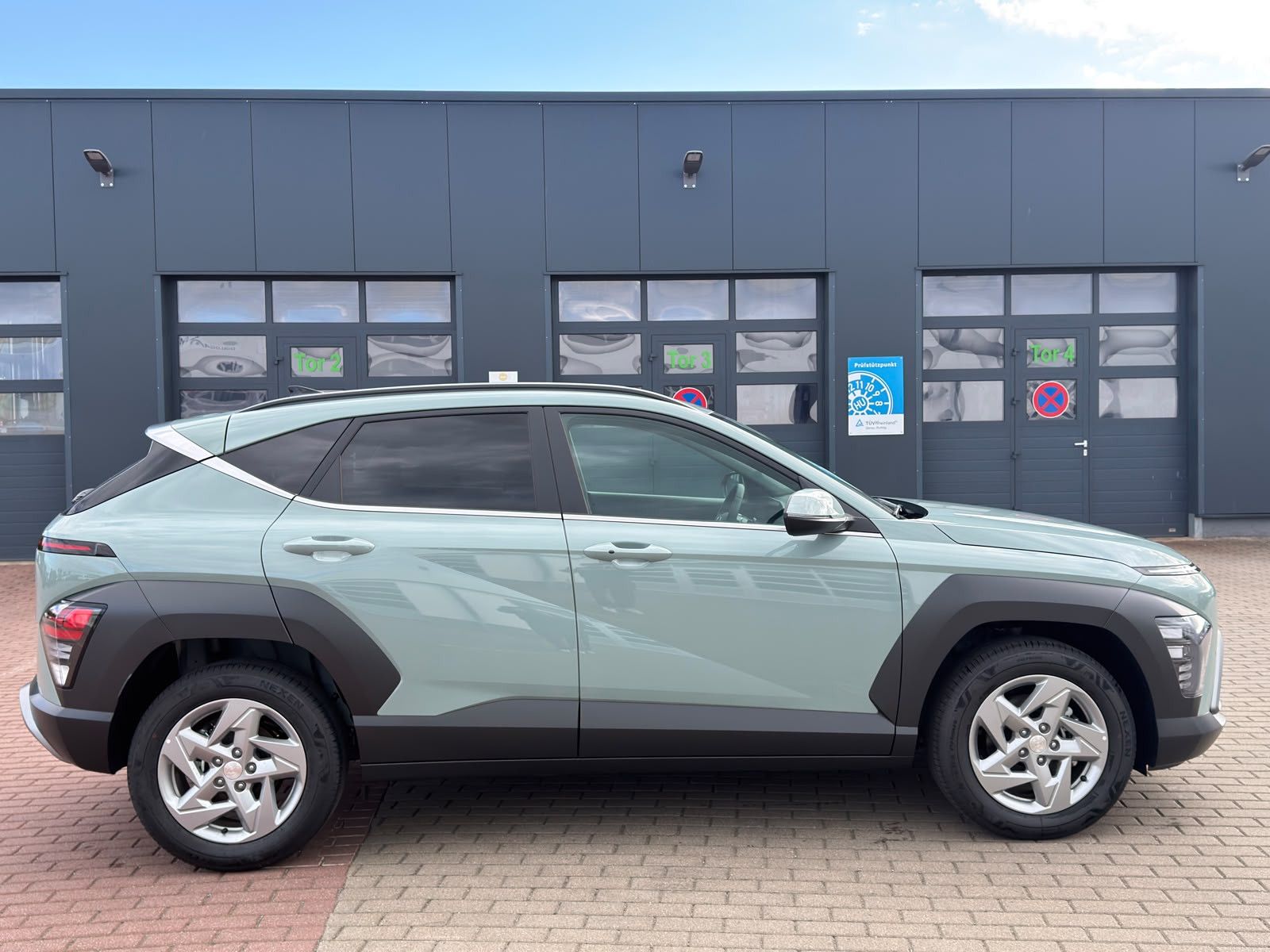 Fahrzeugabbildung Hyundai KONA 1.6 T-GDI Trend *Navi*CarPlay*ACC*LED*RFK*