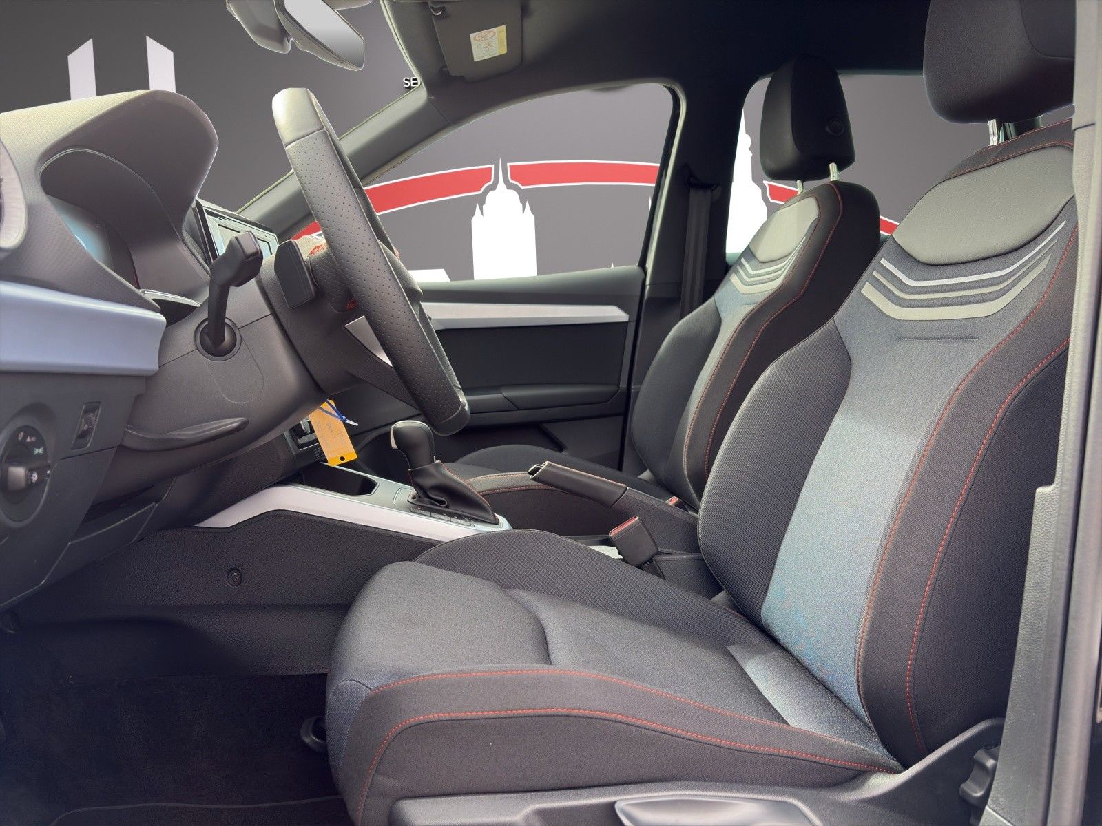 Fahrzeugabbildung SEAT Arona FR 1.0 TSI DSG GJR/LED/SHZ/RFK/APP/PDC/GJR