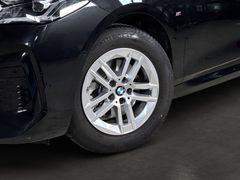 Fahrzeugabbildung BMW 220i Active Tourer -- M Sport/ ACC/ AHK/ HeadUp