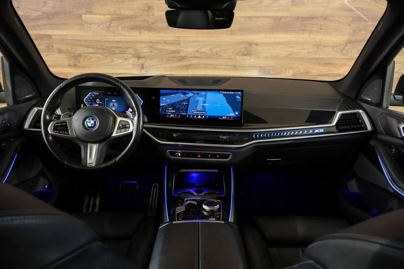BMW X5 xDrive50e M-Sport|Aero|Skylounge|Pano|HUD|H&K imagem 3