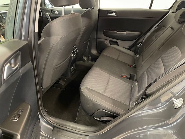 Fahrzeugabbildung Kia Sportage Vision 1.6 GDI Navi totWinkelASS Kamera
