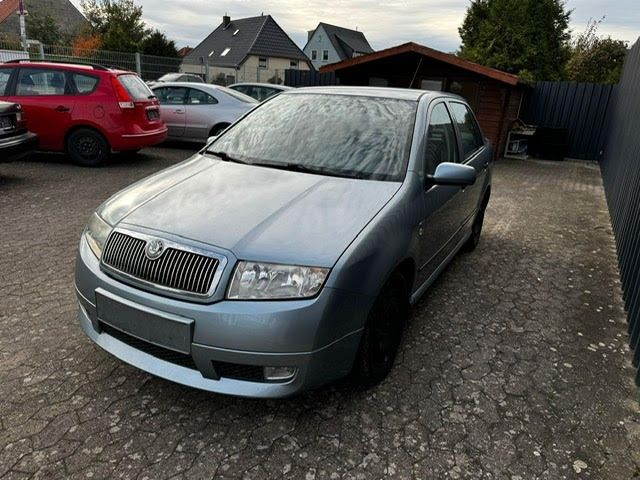 Skoda Fabia 1.4 16V Limousine mit Klima und Euro 4