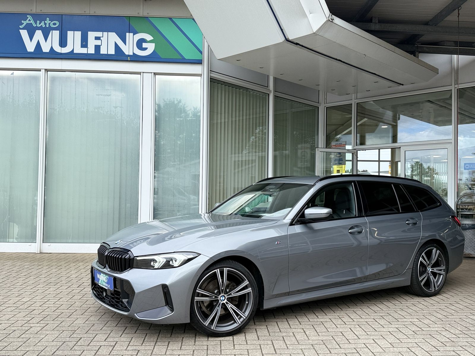 BMW 320 d xDrive M Sport 1.Hd ACC NAVI CAM SHADOW LI