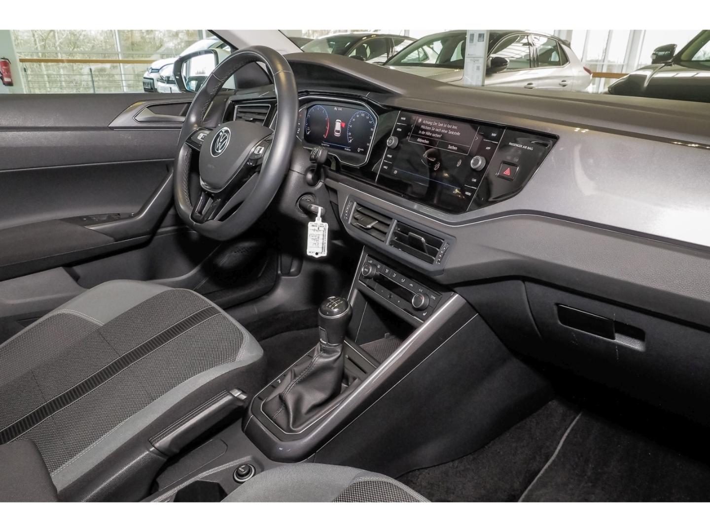 Volkswagen Polo VI Highline+NAVI+SHZ+PDC+KLIMAAUTO+CARPLAY+, миниатюра 8