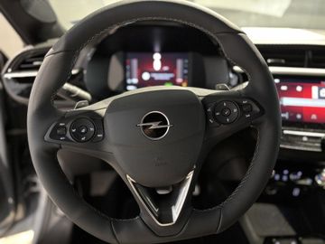 Fotografie 17 des Opel Corsa 1.2 Direct Injection Turbo Automatik GS