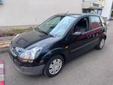 Ford Fiesta 1,3 51kW Connection Connection - Ford Fiesta Connection mit Benzin-Antrieb