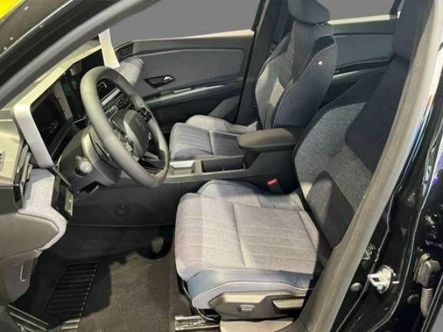 Fahrzeugabbildung Renault 4 E-Tech elektrisch Techno 150 Comfort Range