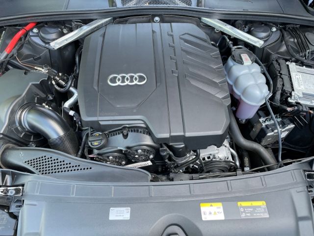 Fahrzeugabbildung Audi A4 35 2.0 TFSI Avant Autom. Navi, Rückfahrkamera