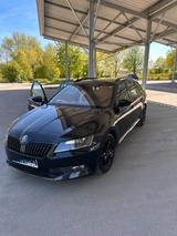 Skoda Superb 2.0 TDI SCR 140kW DSG SportLine Combi... - Skoda Superb: 140