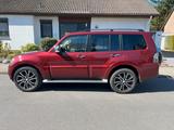 Mitsubishi Pajero 3,2 DI-D 4WD Final Edition Automatik ... - Mitsubishi Pajero: 4.4