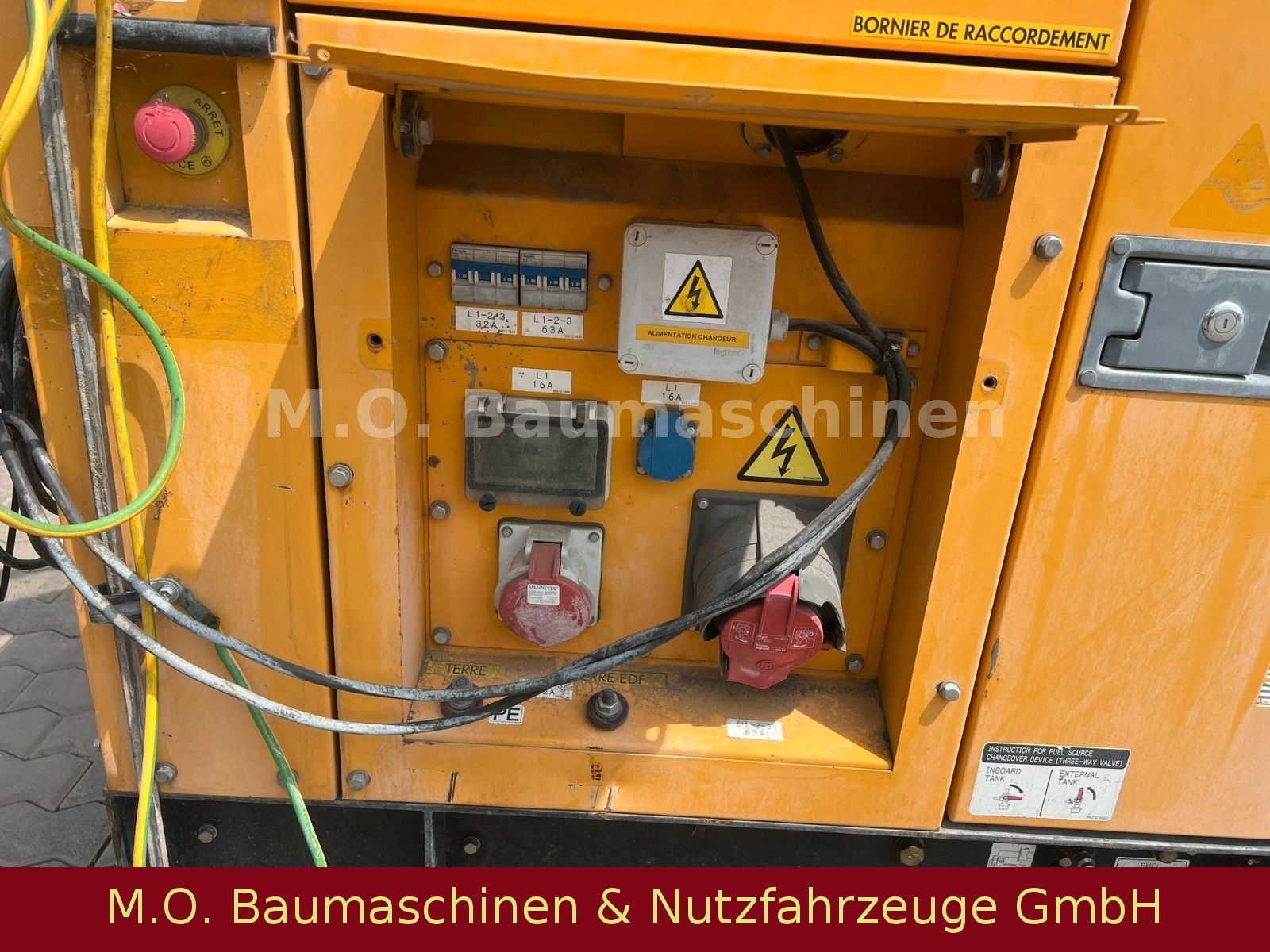 Fahrzeugabbildung Andere Denyo 40 KVA / Generator /