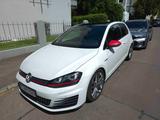 Volkswagen Golf 2.0 TSI GTI Performance *TÜV NEU*  - Volkswagen Gebrauchtwagen in Reutlingen