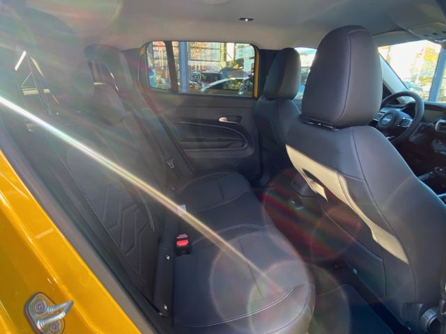 JEEP Avenger Summit e-Hybrid