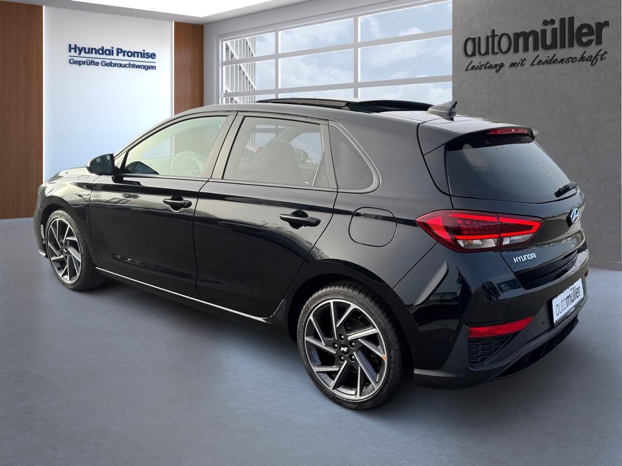 Fahrzeugabbildung Hyundai i30 N-LINE *PANORAMADACH*LED*NAVI*SHZ*LHZ*KAMERA