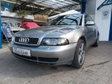 Audi A4 2.8 tiptronic quattro Avant HU 2027 - Audi A4 aus 1998: Kombi