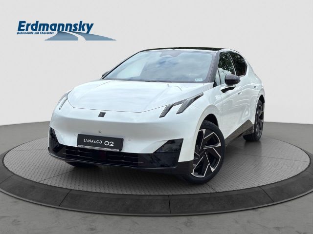 Lynk & Co 02