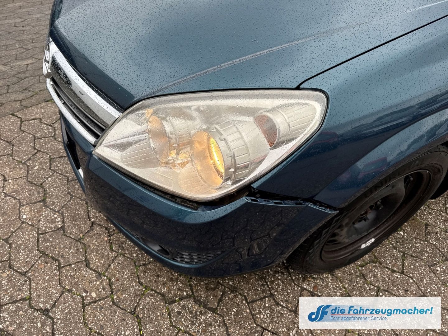 Fahrzeugabbildung Opel Astra H 1,9td Caravan Edition Temp *EXPORT