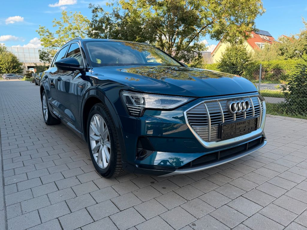 Image of Audi e-tron