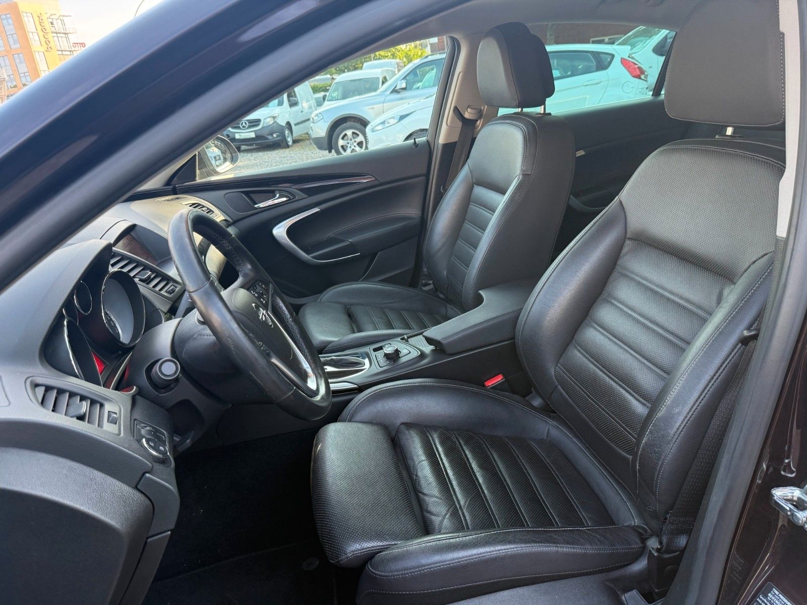 Fahrzeugabbildung Opel Insignia A Lim. Innovation