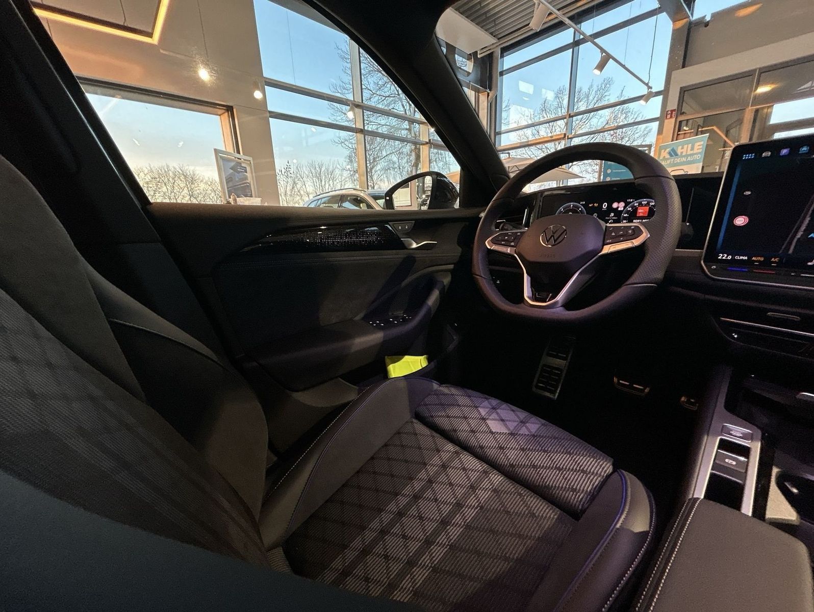 Volkswagen Passat - Bild 10