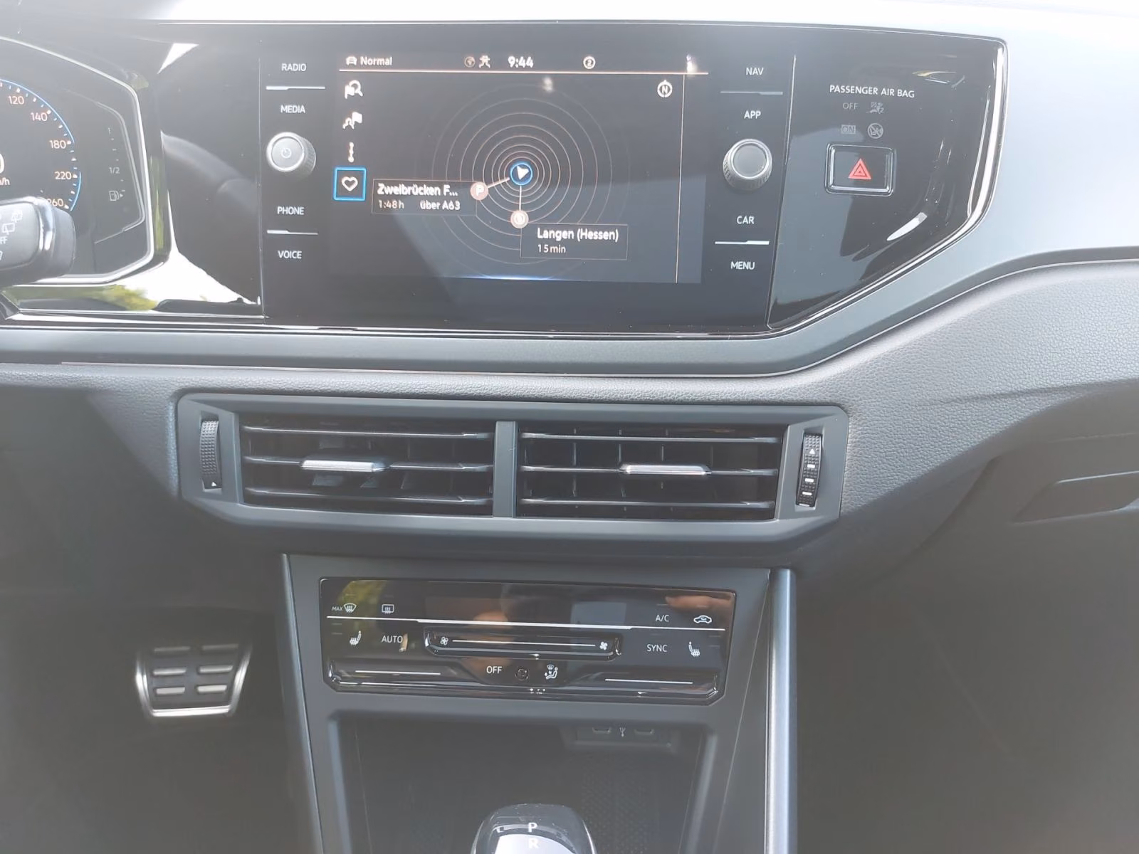 Volkswagen Polo 1.0 TSI DSG R-Line Navi IQ.LIGHT Pano Rückf, миниатюра 9