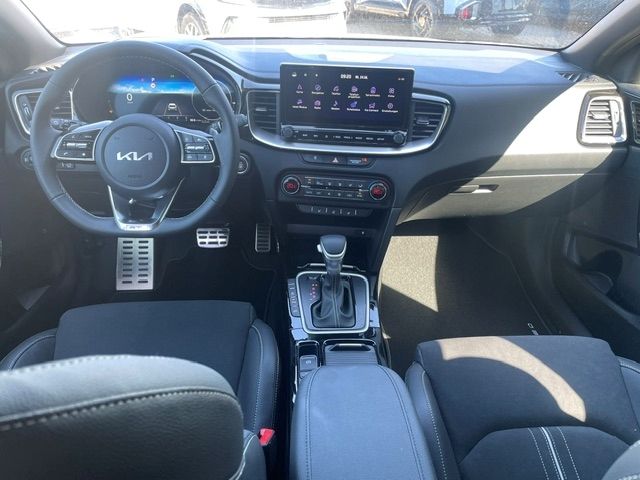 Fahrzeugabbildung Kia XCeed GT Line Kamera totWinkAss LED Navi Leder D