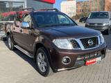 Nissan Navara Double Cab LE EVO V6 4X4/Kamera/Navi/Temp - Nissan Navara mit Diesel-Antrieb: V6