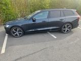 Volvo V60 T8 RDesign AWD Polestar Engineered - Volvo V60: Rdesign