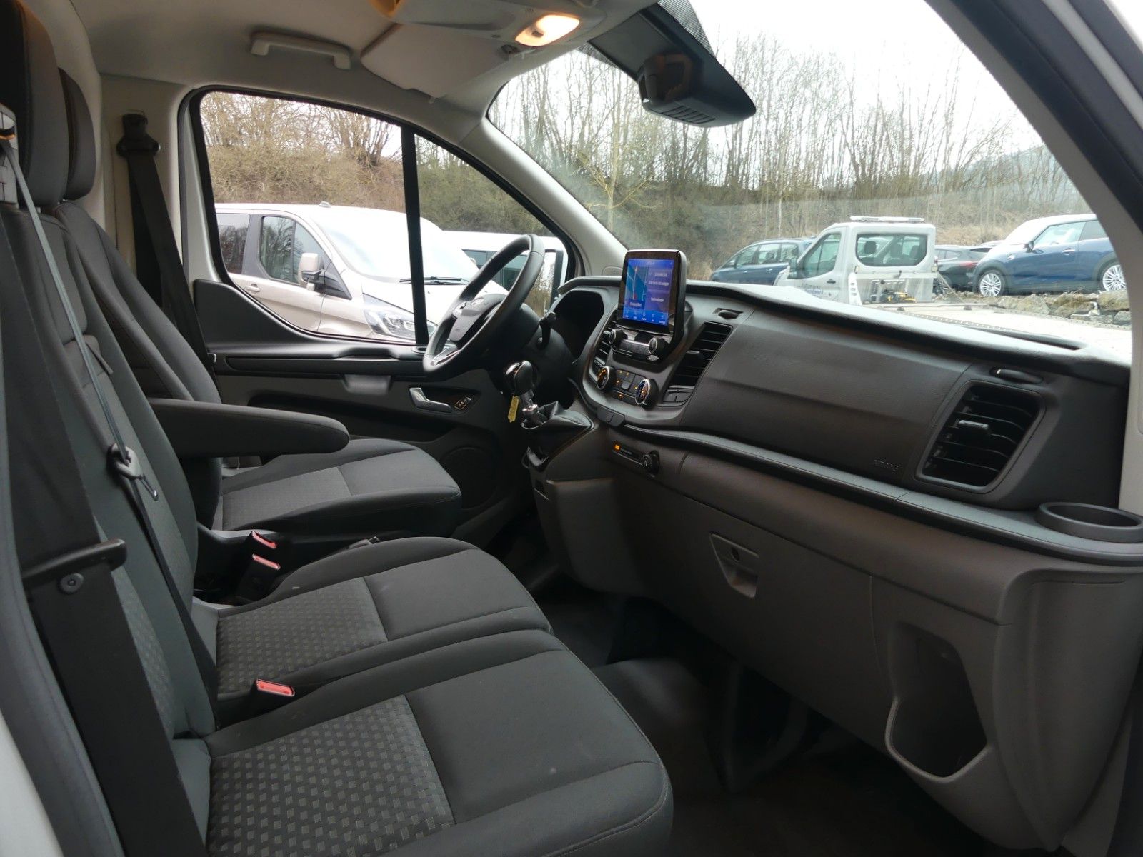 Fahrzeugabbildung Ford Transit Custom Kasten 300 L1 Trend*BLIS*Kamera